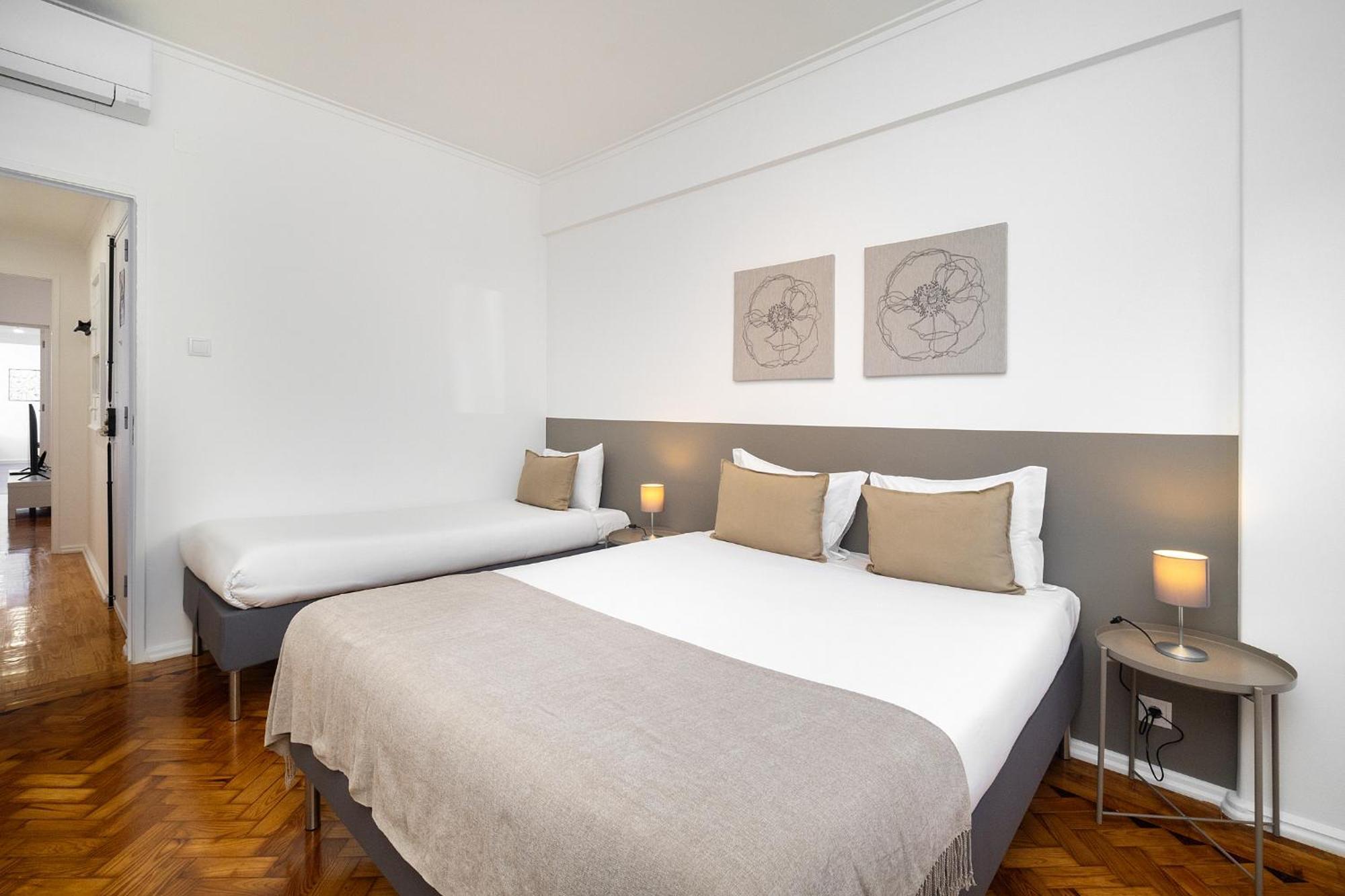 Whome Peaceful Alges Family Home Away From City Noise Luaran gambar